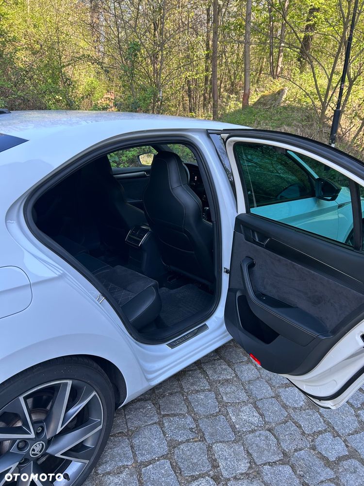 Skoda Superb 2.0 TSI 4x4 Sportline DSG - 7