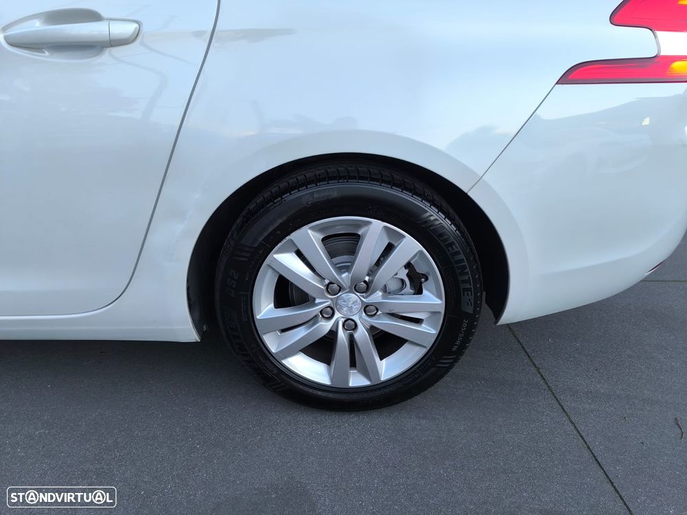 Peugeot 308 BlueHDi FAP 120 Stop & Start Active - 18