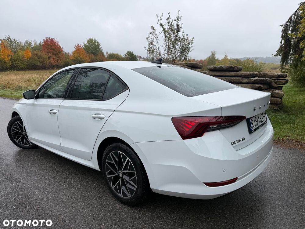 Skoda Octavia 1.5 TSI Selection Plus - 31