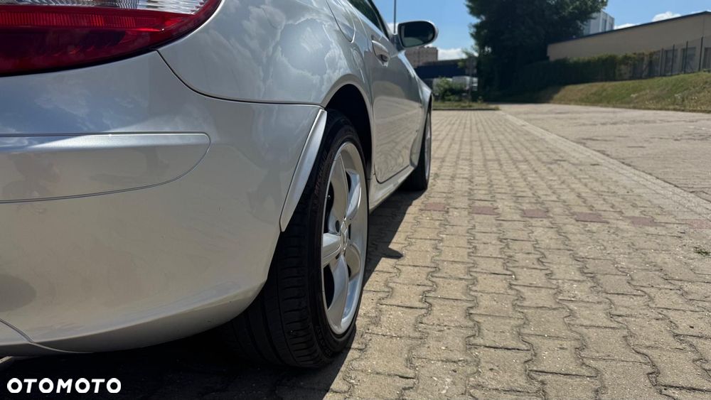 Mercedes-Benz SLK - 13