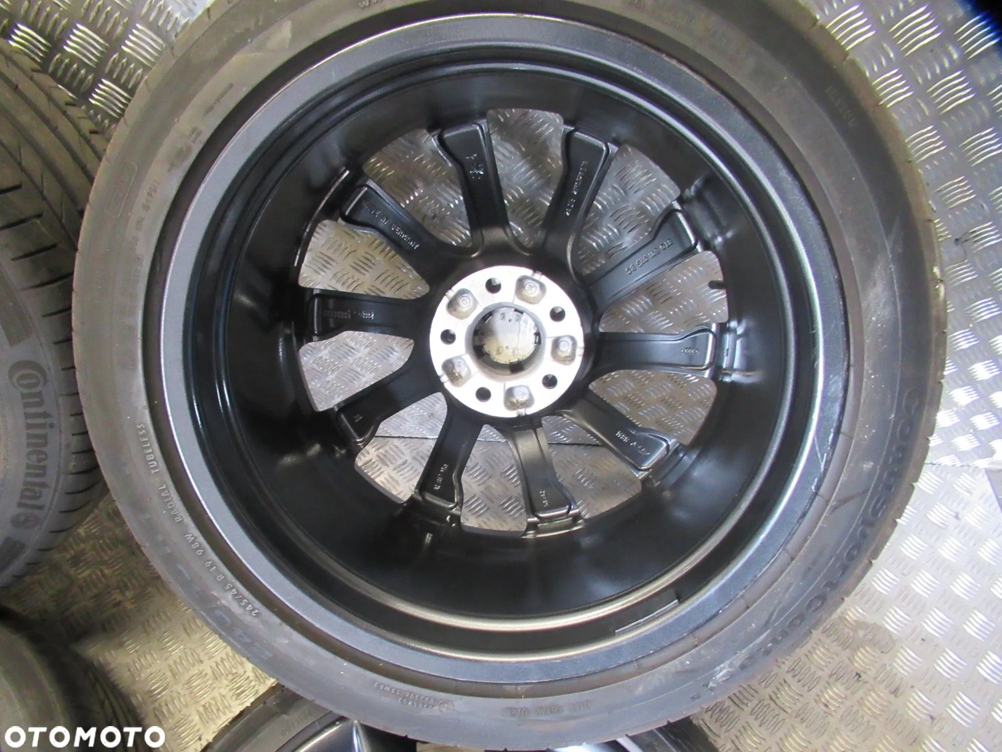 Koła Audi A4 B8 B9 A5 A6 8,5Jx19 et32 5x112 - 9