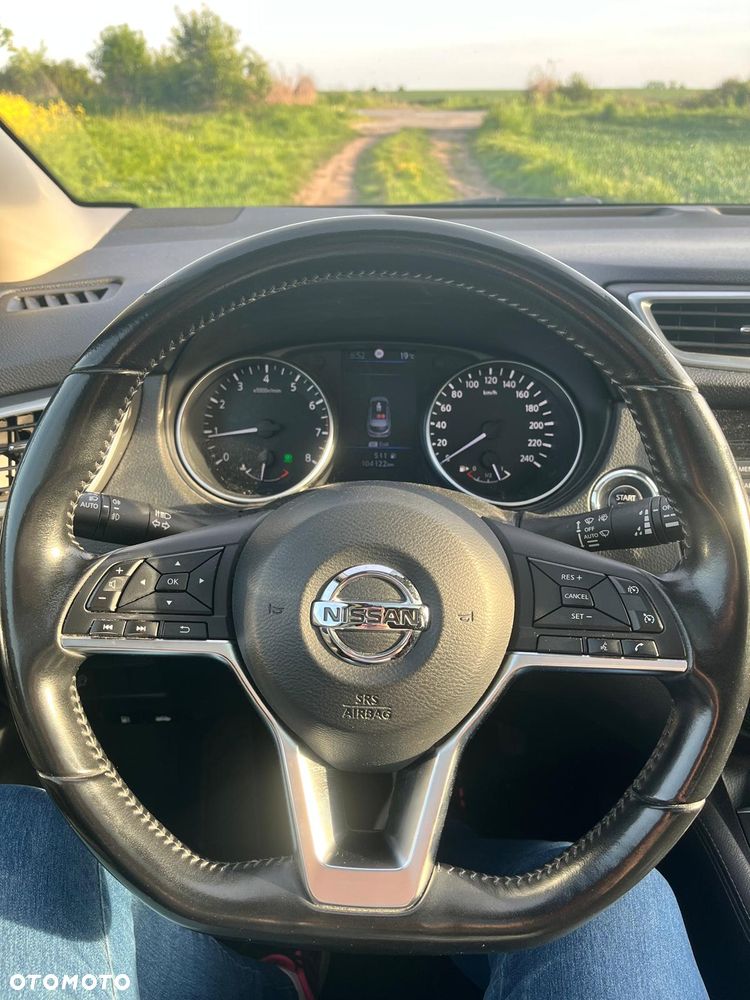 Nissan Qashqai 1.3 DIG-T N-Connecta - 6