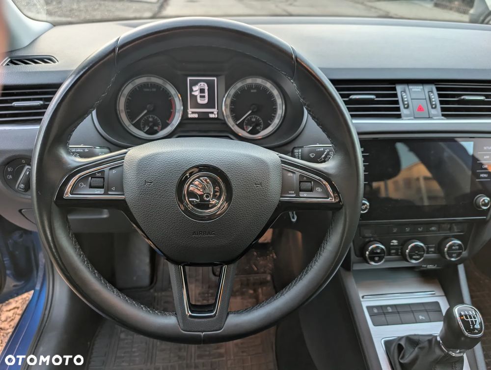 Skoda Octavia 1.5 TSI ACT Ambition - 10