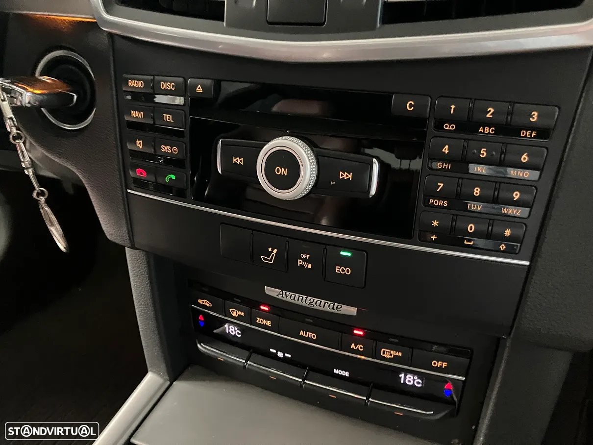 Mercedes-Benz E 250 CDi Avantgarde BE Auto. - 26