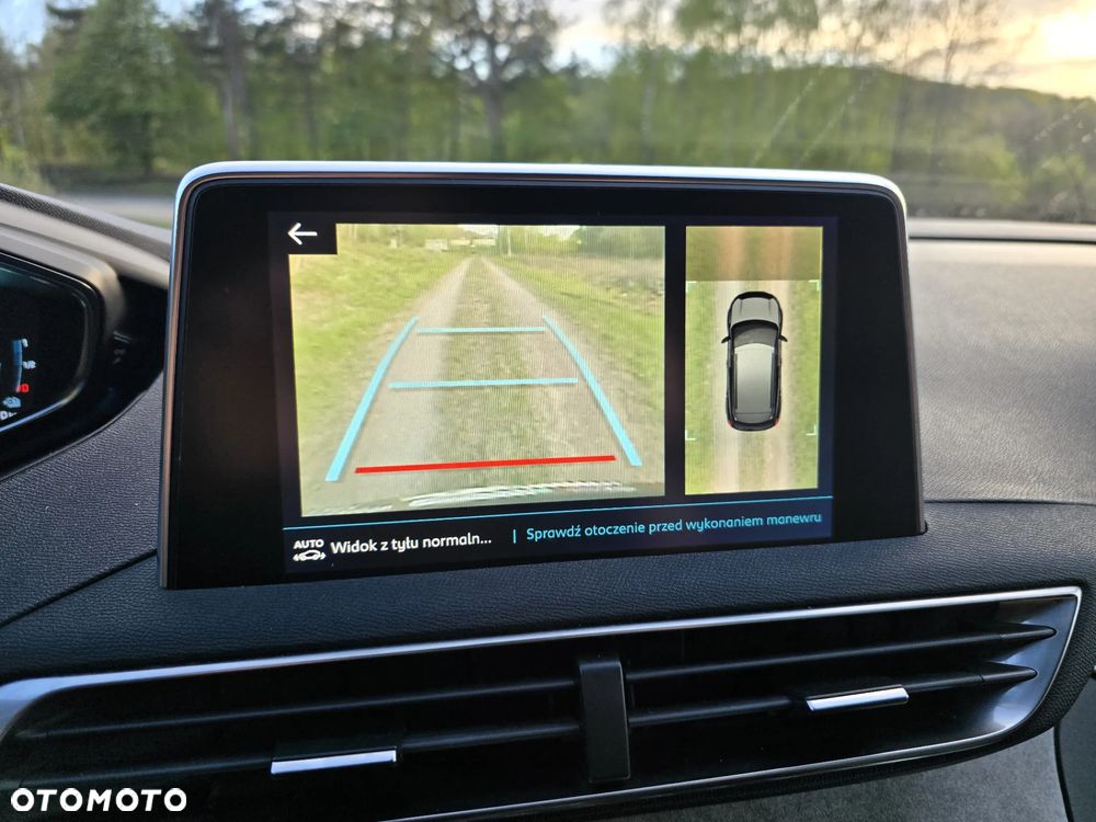 Peugeot 3008 1.6 PureTech HYbrid4 GT S&S EAT8 - 33