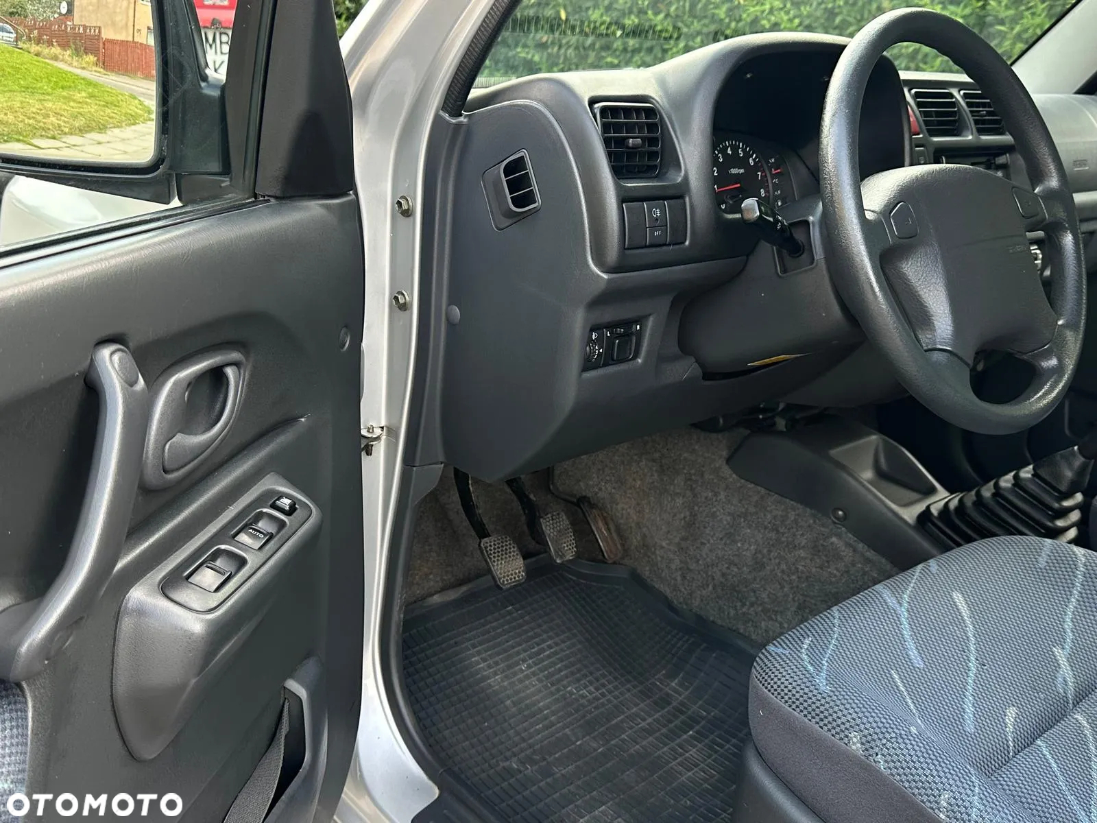 Suzuki Jimny 1.3 - 19