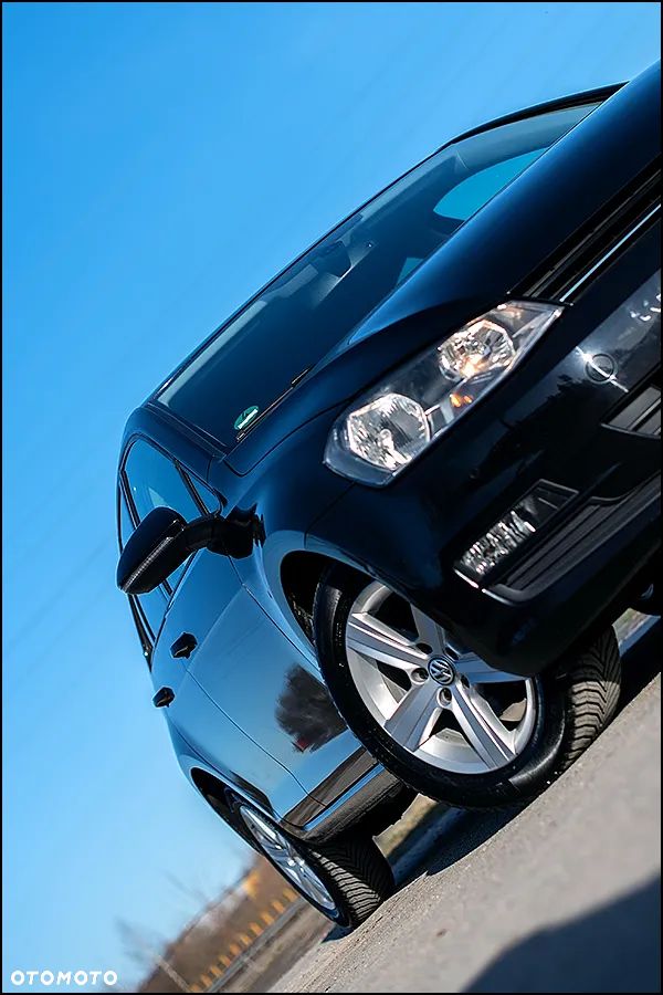 Volkswagen Golf - 16