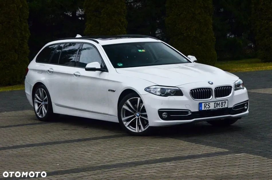 BMW Seria 5 520d Touring Luxury Line - 5