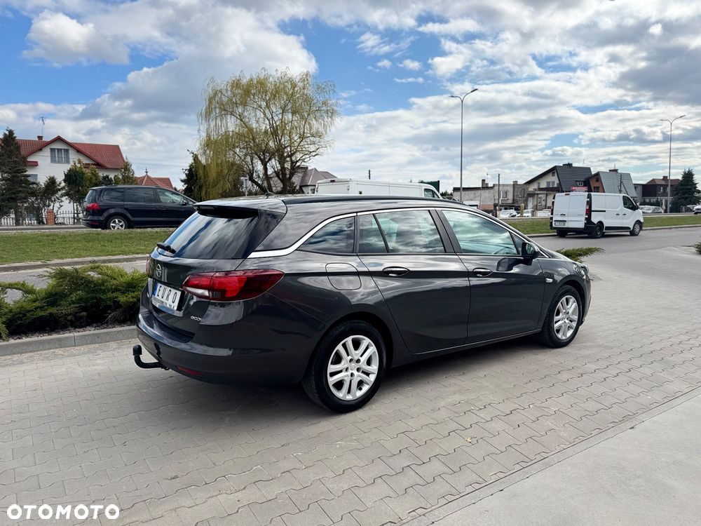 Opel Astra - 38