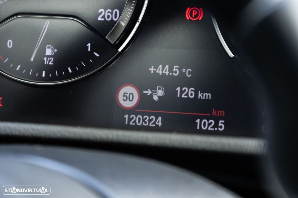 BMW X2 25 e xDrive Pack M - 23