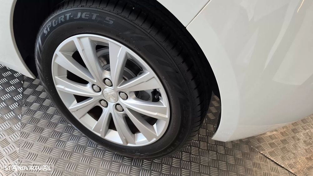 Peugeot 308 1.5 BlueHDi Style - 31