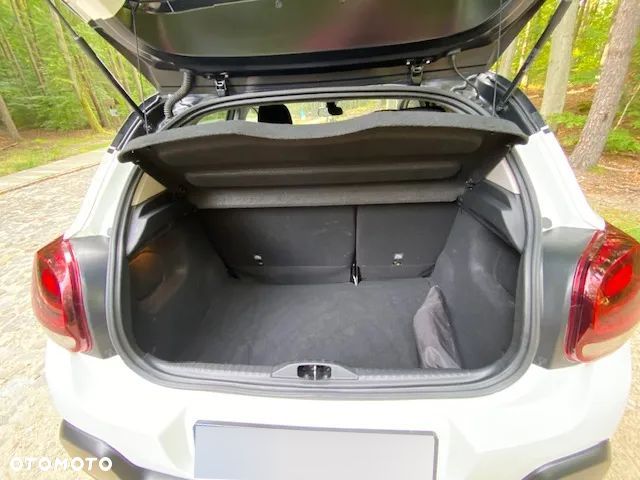 Citroën C3 1.2 PureTech GPF Shine - 8