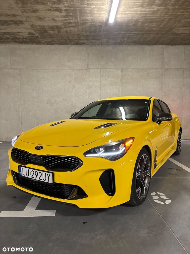 Kia Stinger - 4