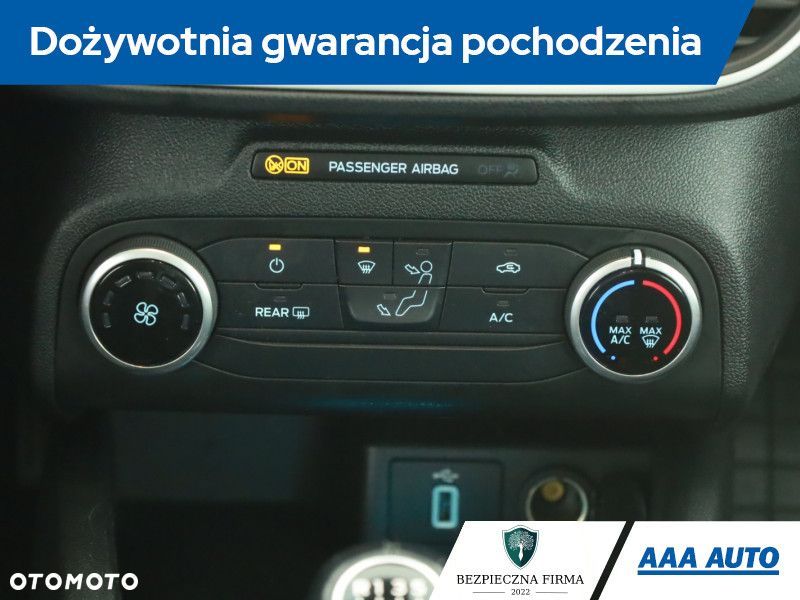 Ford Focus SW - 12