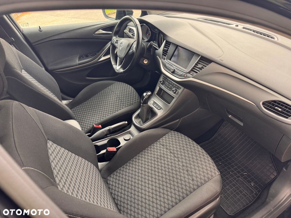 Opel Astra 1.2 T Elegance S&S - 21