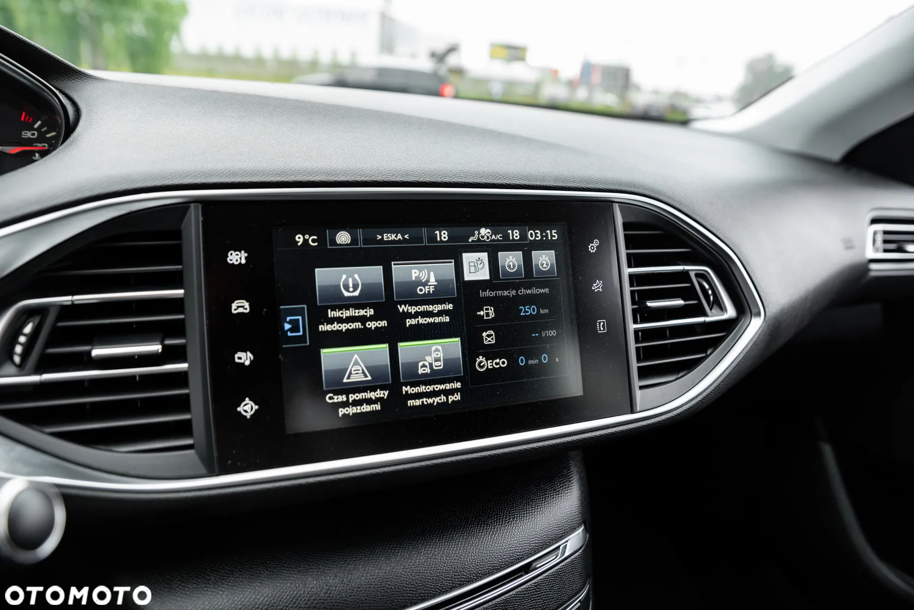 Peugeot 308 2.0 BlueHDi Allure S&S - 26