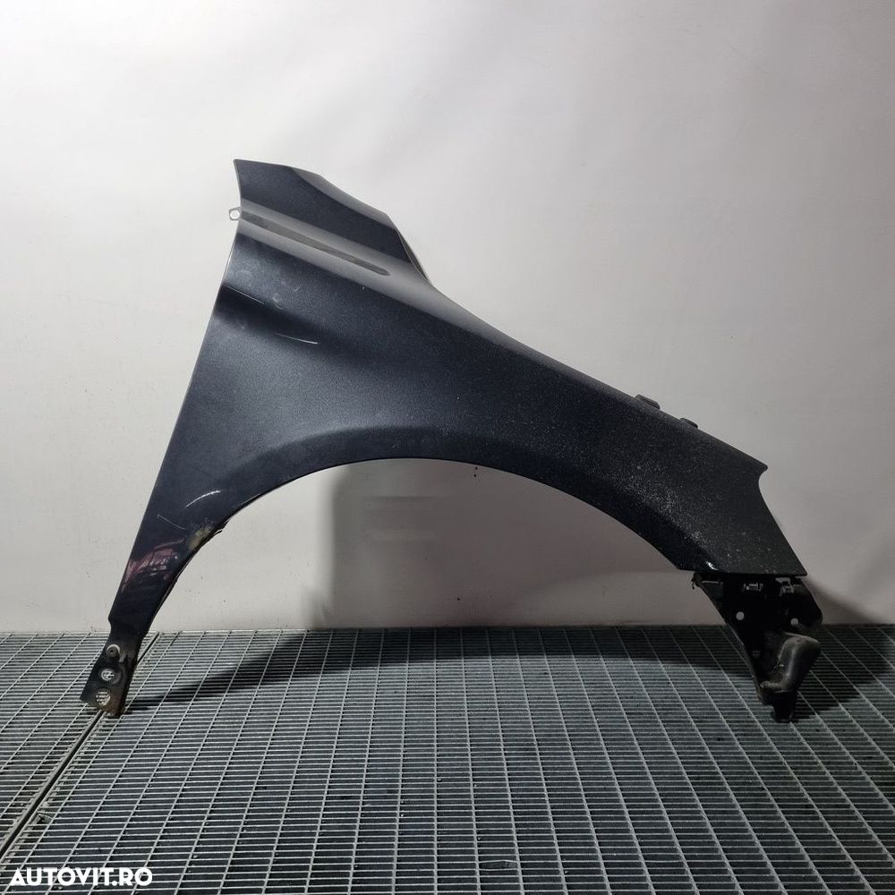 Aripa Dreapta Fata Volvo XC60 2008 - 2013 4 Usi Savile Grey Metallic 492 (1466) - 1