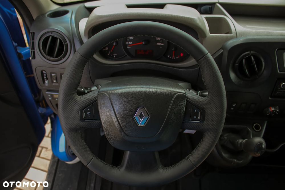 Renault Master - 25