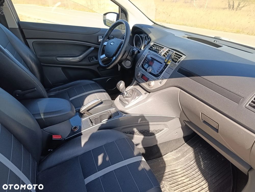 Ford Kuga 2.0 TDCi Titanium - 10