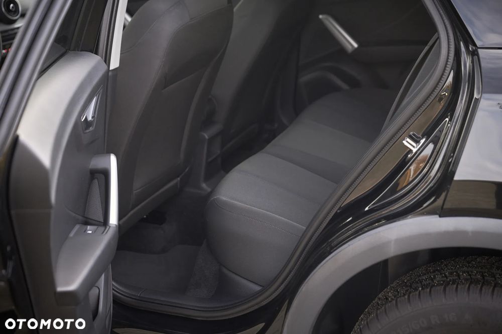 Audi Q2 35 TFSI S tronic sport - 26