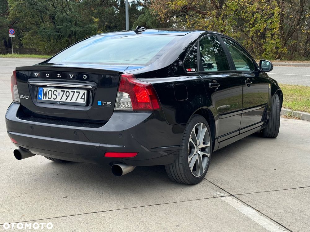 Volvo S40 T5 Summum - 4