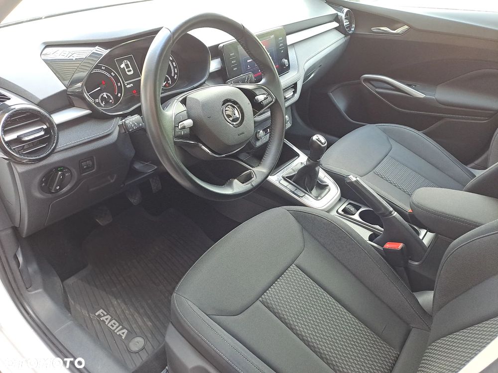 Skoda Fabia 1.0 TSI Style - 16