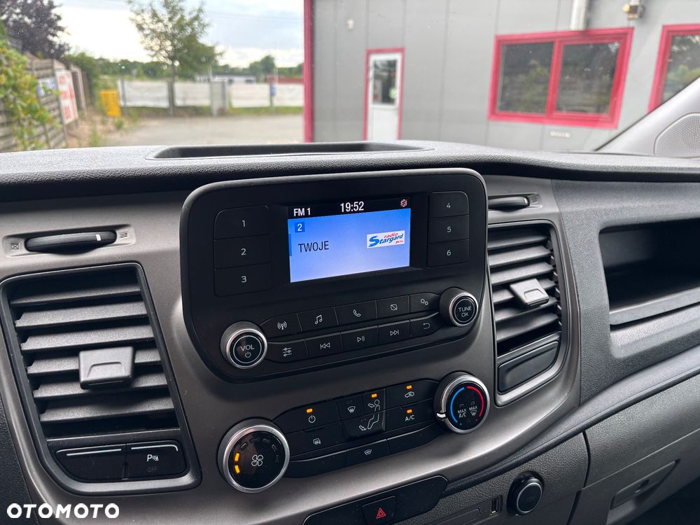 Ford Transit Custom L2H2 Klima Hak 2xPDC Led Nowy rozrząd - 14