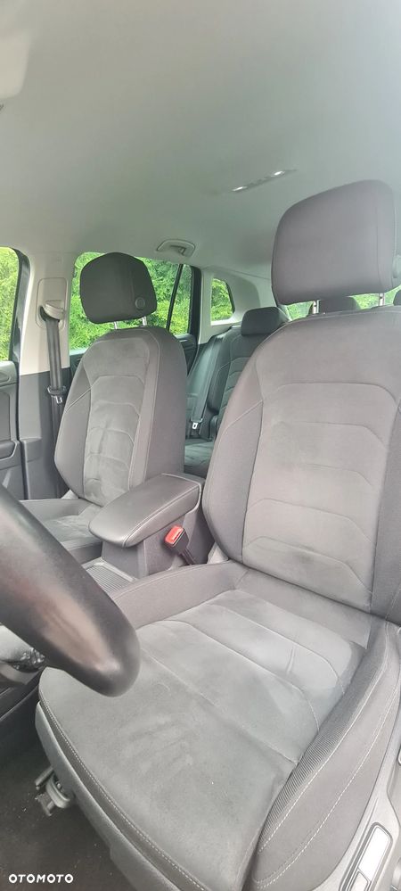Volkswagen Tiguan - 17
