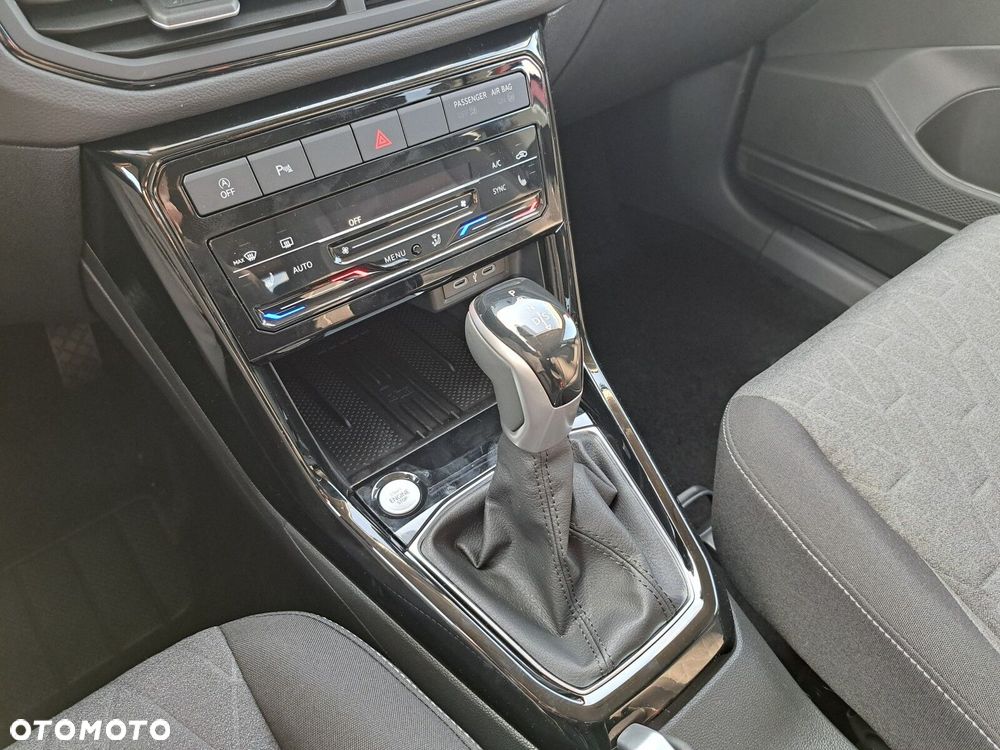 Volkswagen T-Cross 1.0 TSI Life Plus DSG - 16