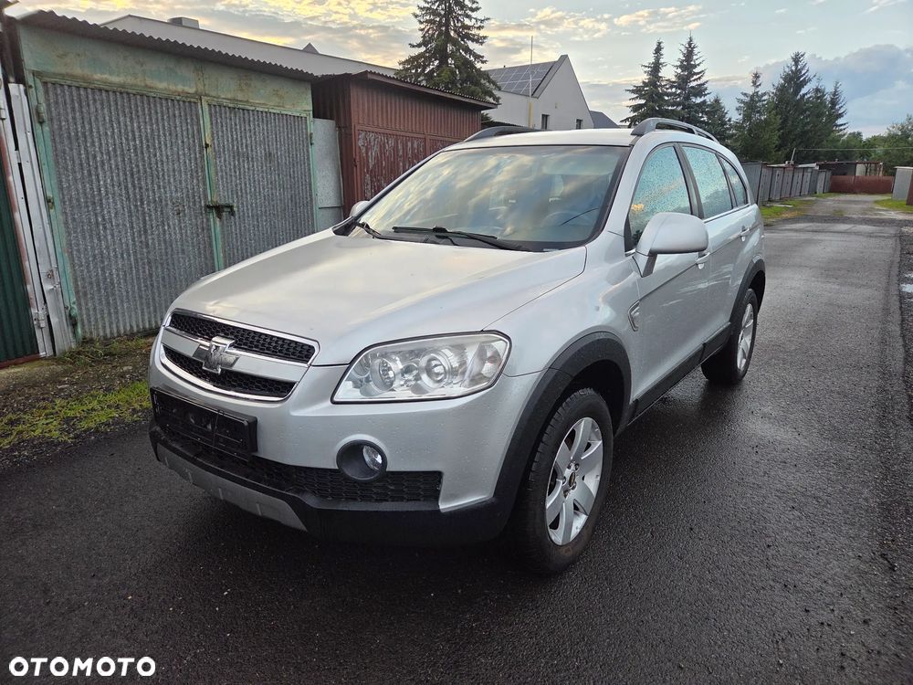Chevrolet Captiva 2.4 2WD 7 Sitzer LS Family Edition