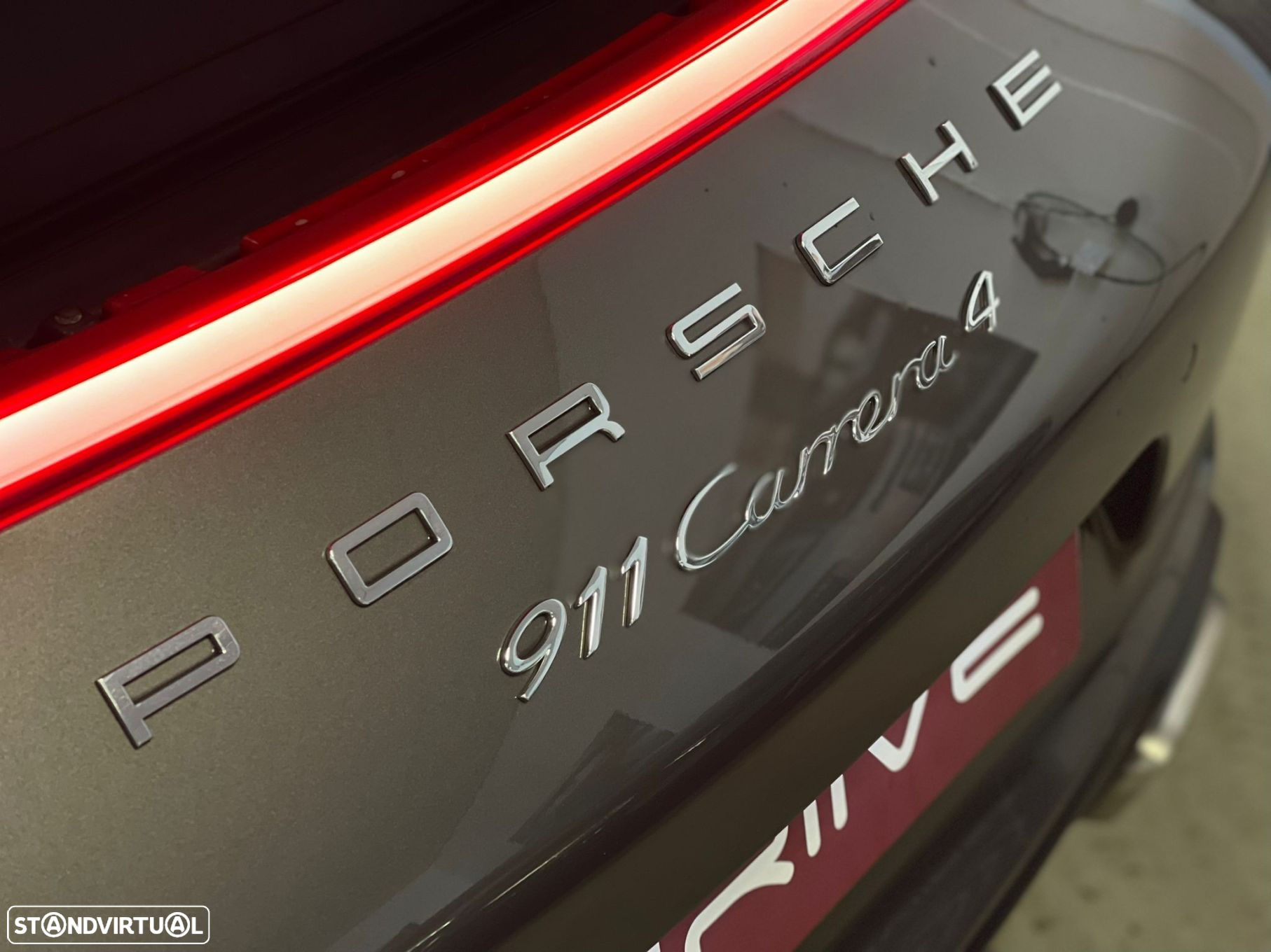 Porsche 911 (991) Carrera 4 PDK - 8