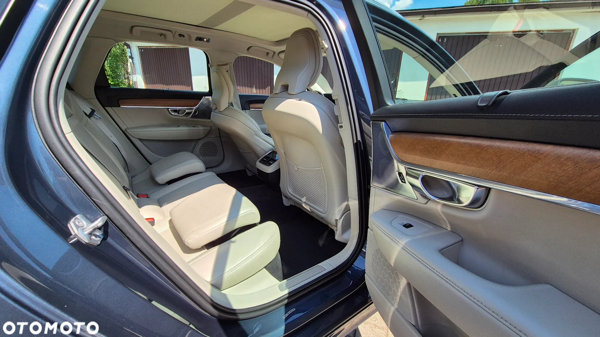Volvo V90 D4 AWD Inscription - 19