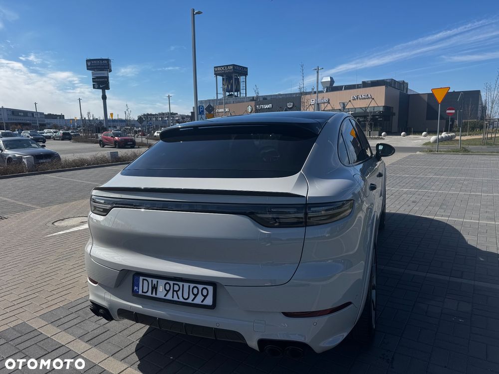 Porsche Cayenne - 14