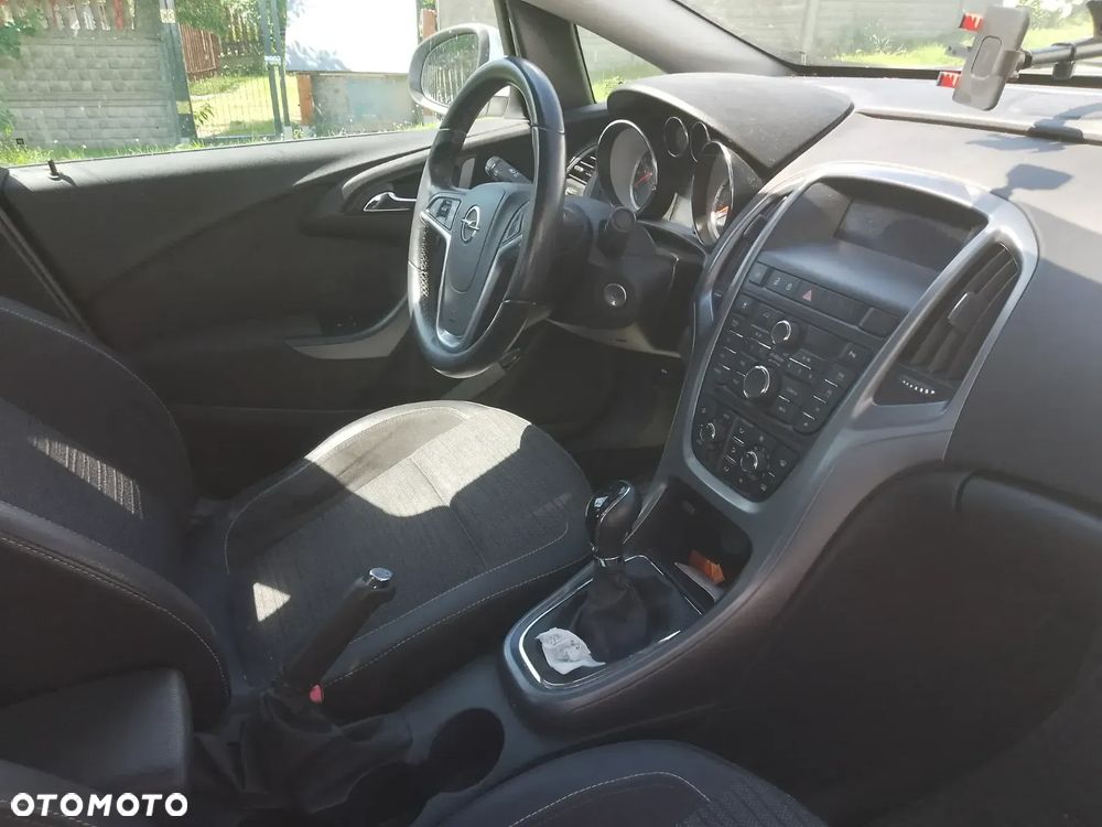 Opel Astra IV 1.4 T Enjoy EU6 - 5