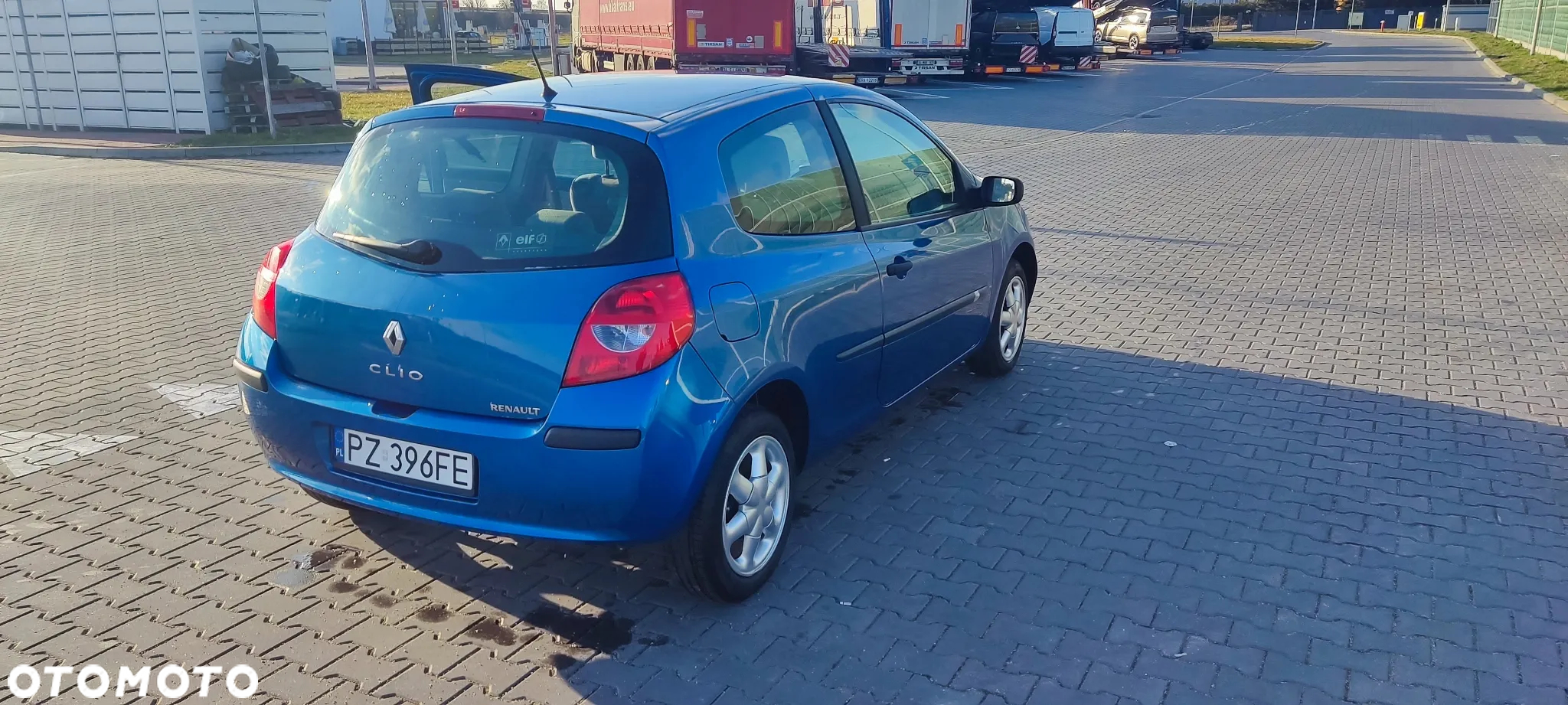 Renault Clio - 7