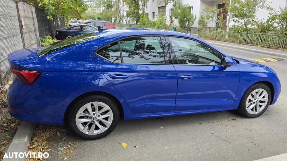 Skoda Octavia 2.0 TDI DSG Ambition - 3