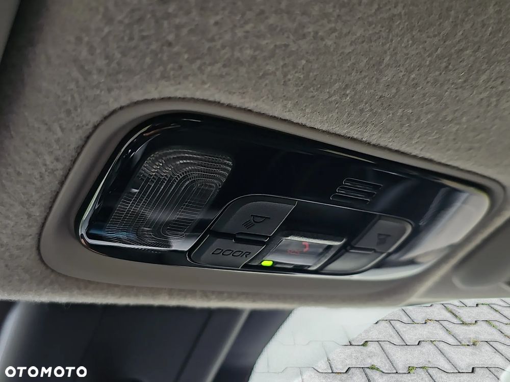 Toyota Yaris Hybrid 1.5 Comfort - 25