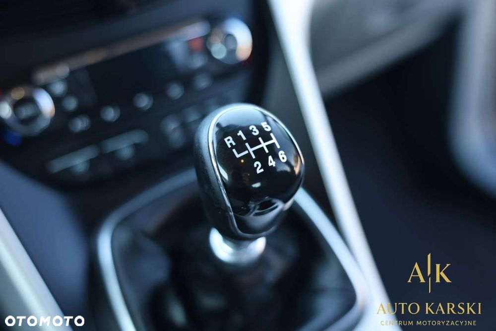 Ford Grand C-MAX - 35