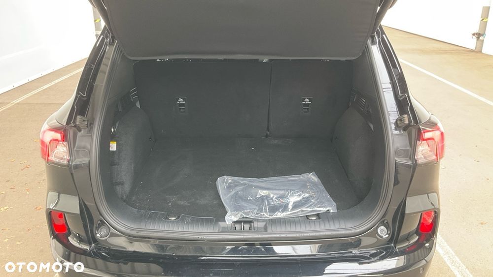 Ford Kuga 2.5P PHEV FWD Titanium X - 14