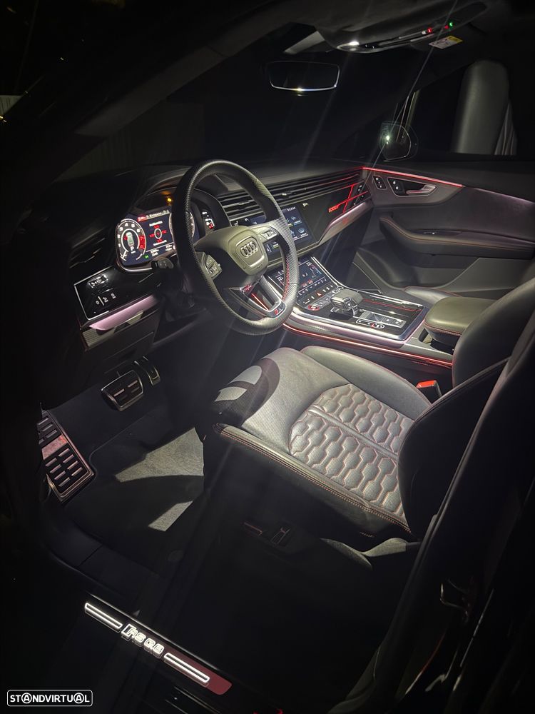Audi RS Q8 4.0 TFSI quattro Tiptronic - 52