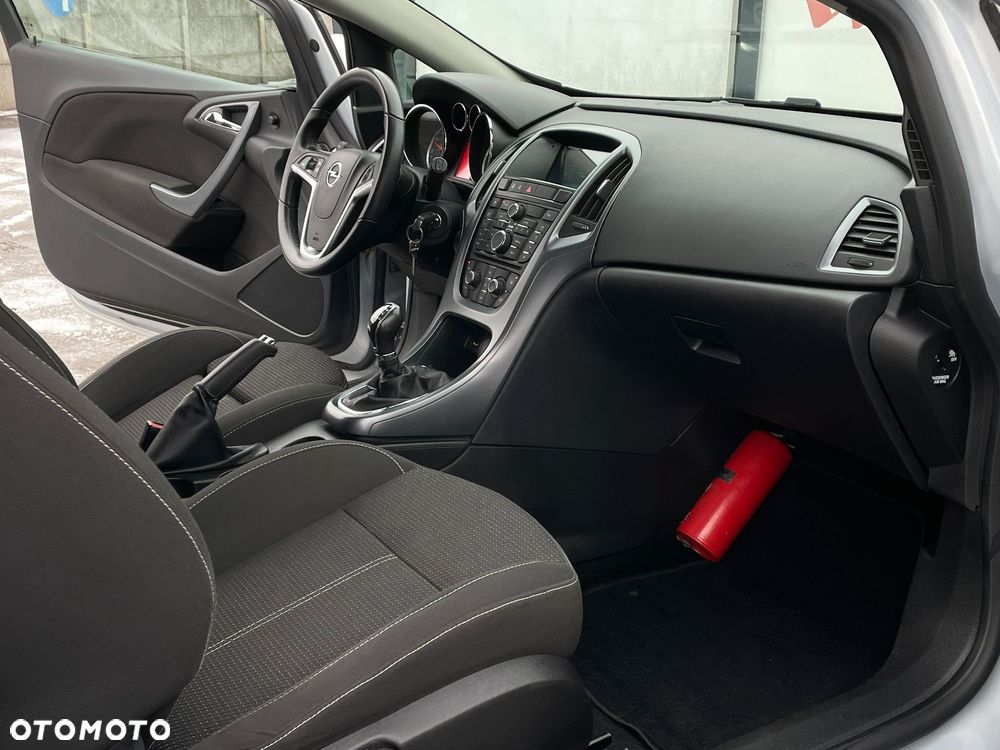 Opel Astra - 17