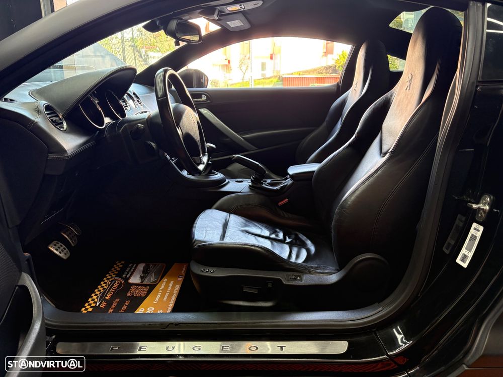 Peugeot RCZ 1.6 THP - 32