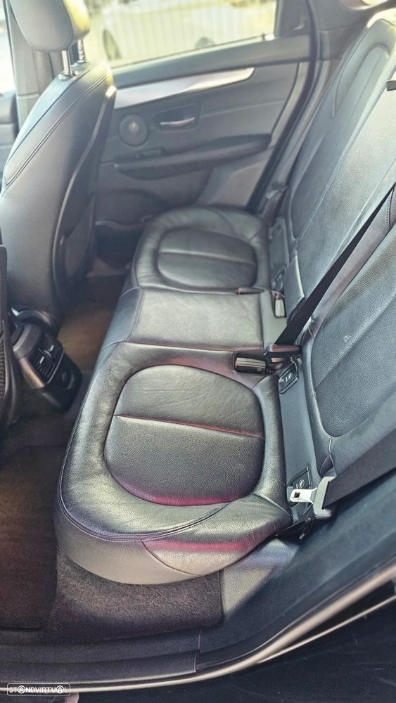 BMW 225xe Active Tourer Pack M - 26