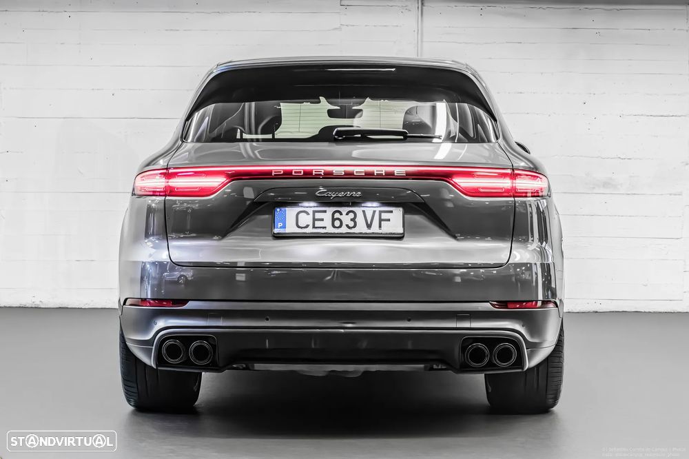 Porsche Cayenne E-Hybrid - 7