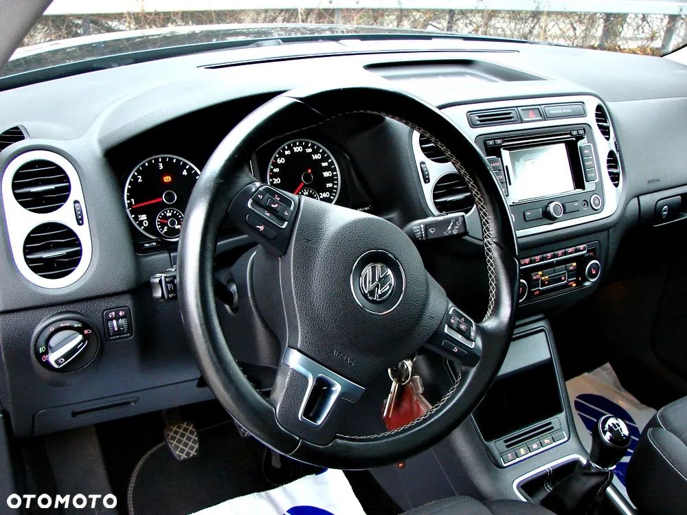 Volkswagen Tiguan 2.0 TDI DPF BlueMotion Technology Cup Sport & Style - 21