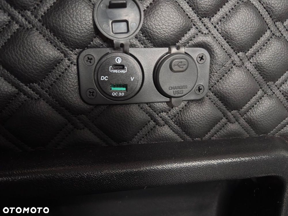 Volkswagen Crafter - 21