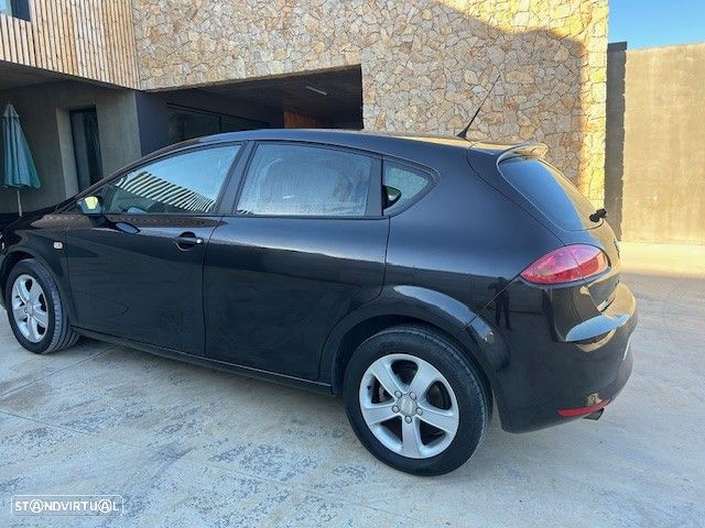 SEAT Leon 1.9 TDI Ecomotive Reference - 4