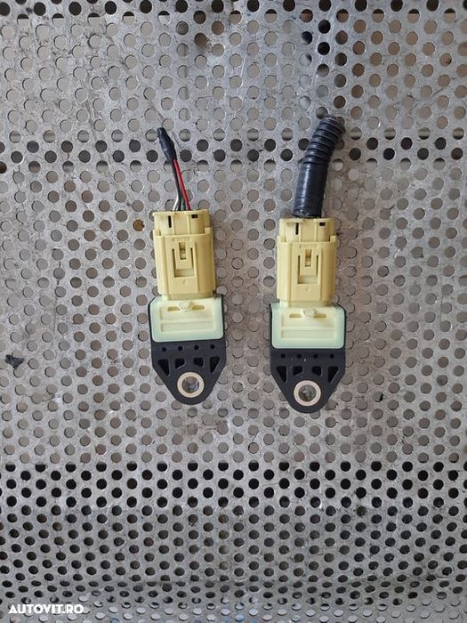 Senzori Senzor Impact Toyota Rav 4 An 2006-2012 Cod 89831-42010 Dezmembrez Toyota Rav 4 2.2 Diesel A - 3