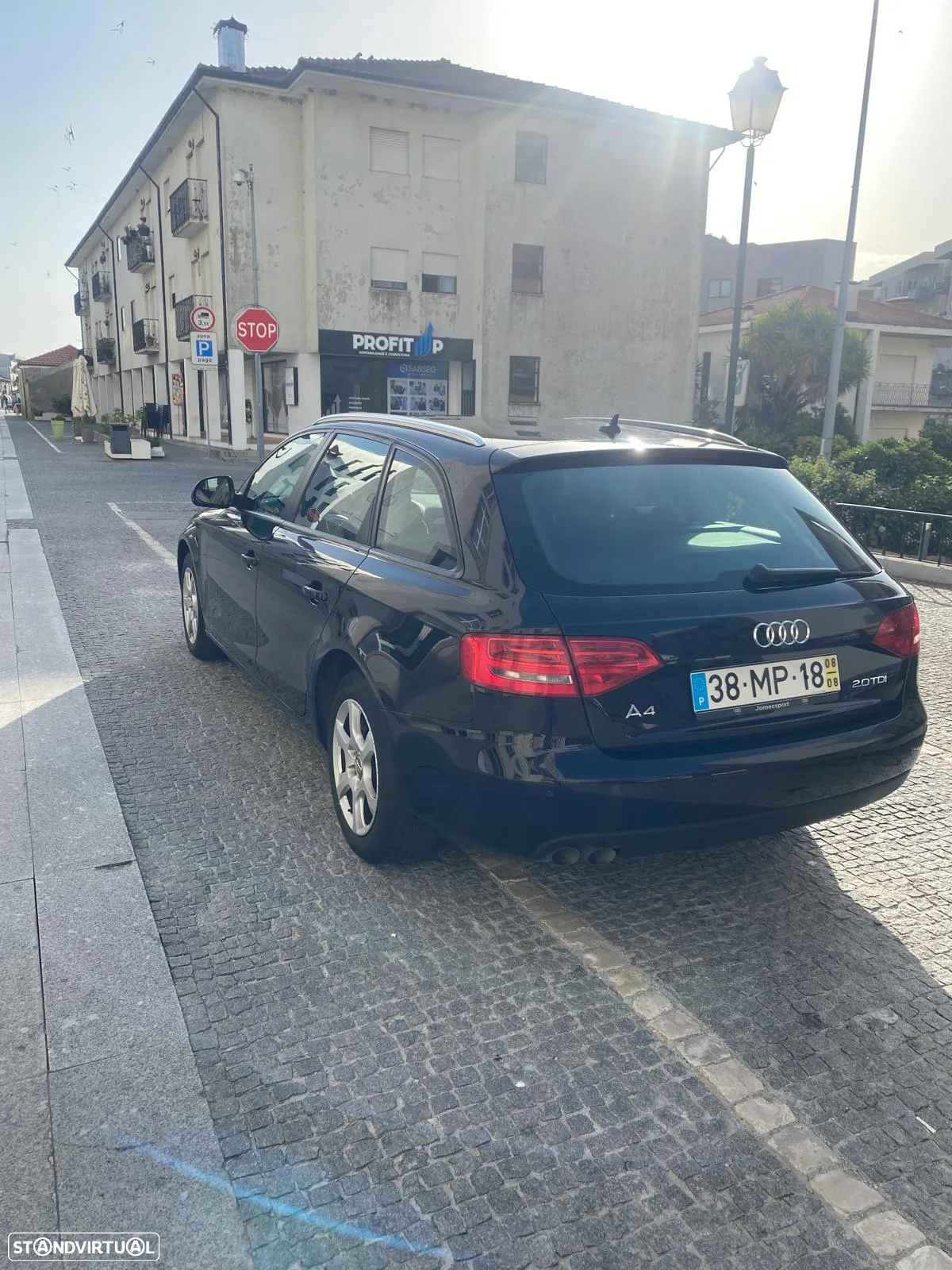 Audi A4 Avant 2.0 TDI - 12