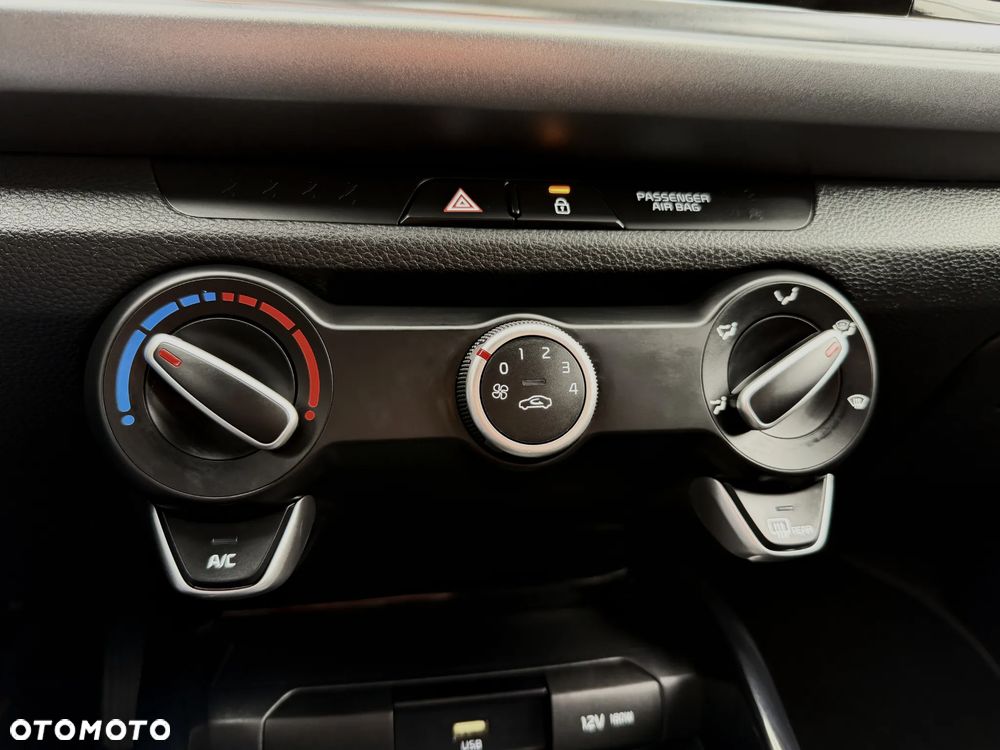 Kia Rio 1.2 Vision - 25